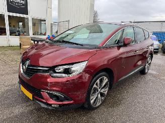 uszkodzony samochody osobowe Renault Scenic 1.2 TCe Intens 2018/4