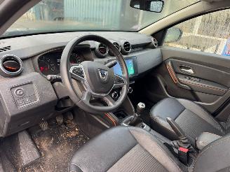 Dacia Duster 1.0 TCe Bi-Fuel Extreme BJ 2022 47.807 KM picture 11