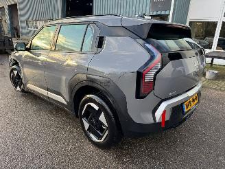 damaged passenger cars Kia EV3 Air 58.3 kWh bj 2025 204 pk 2025/2