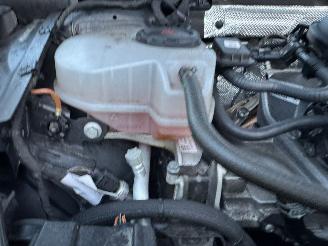 Volkswagen Golf 1.0 eTSI Life AUTOMAAT picture 9