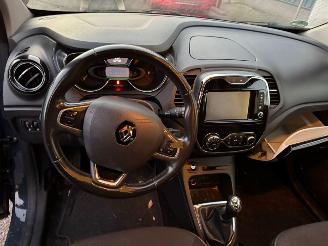 Renault Captur 0.9 TCe Dynamique picture 12