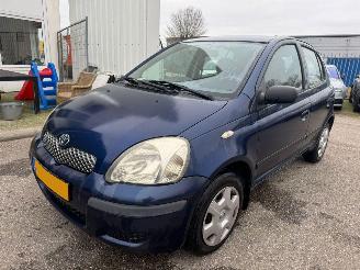 skadebil auto Toyota Yaris 1.3 VVT-i Idols BJ 2003 118.437 KM 2003/10