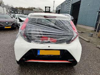 Toyota Aygo 1.0 VVT-i x-cite BJ 2019 50.148 KM picture 4