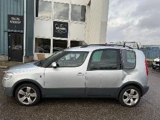 Skoda Roomster 1.6-16V AUTOMAAT Scout BJ 2008 76137 KM picture 2