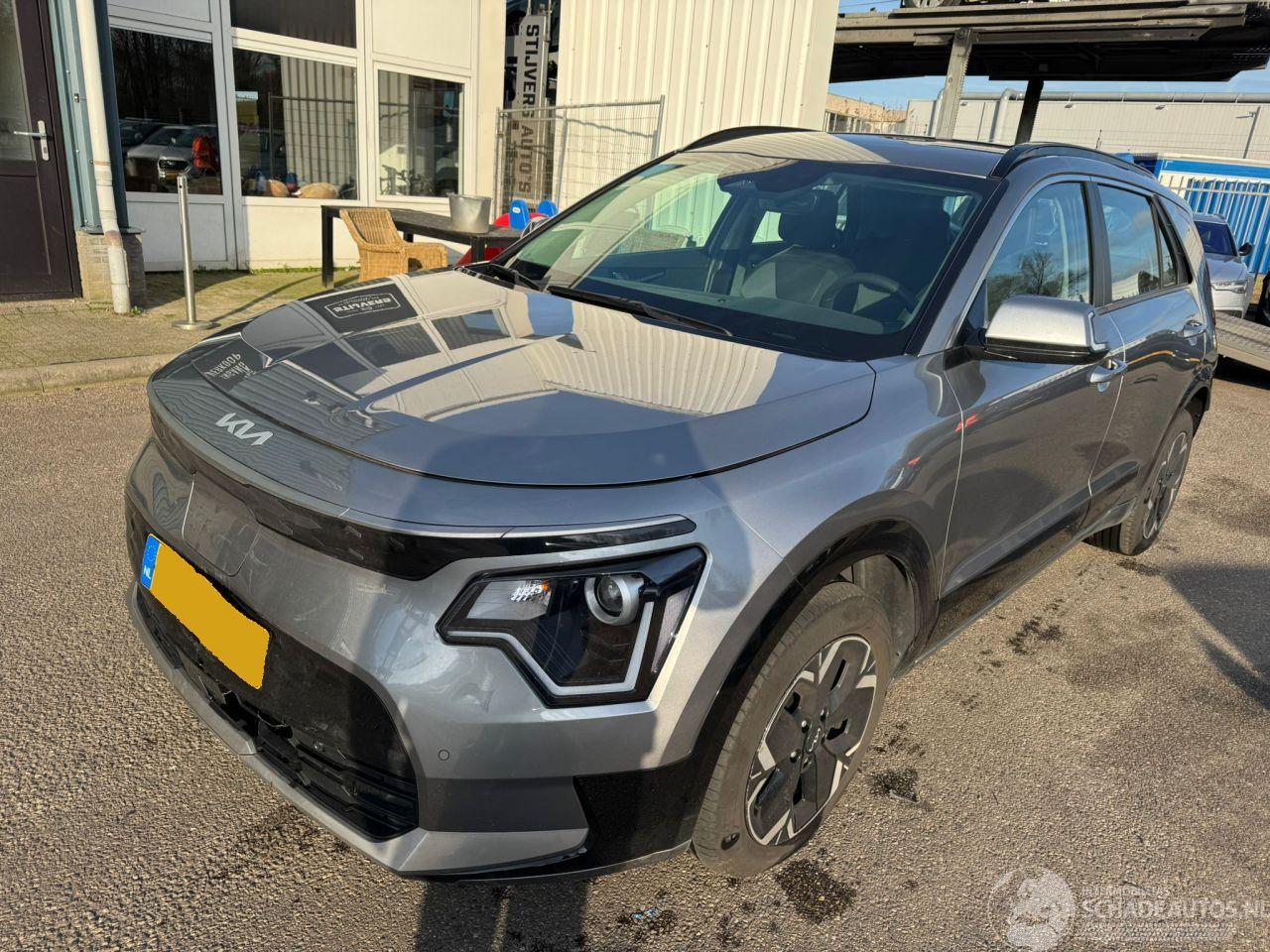 Kia Niro EV AUTOMAAT DynamicLine 64.8 kWh BJ 2022 50.408 KM