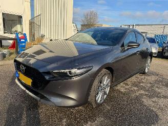 Unfallwagen Mazda 3 2.0 AUTOMAAT e-SkyActiv-G M Hybrid 122 Comfort met Bose BJ 2020 113.480 KM 2020/5