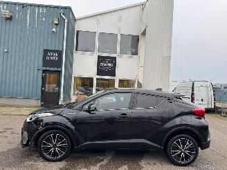 Toyota CH-R 1.8 Hybrid Dynamic AUTOMAAT picture 2