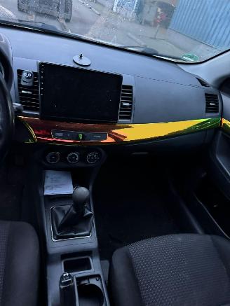 Mitsubishi Lancer Sportback 1.5 Edition One picture 12