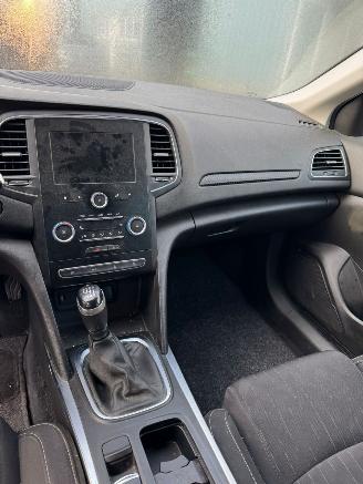 Renault Mégane 1.3 TCe Limited picture 17