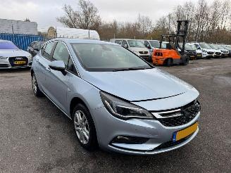  Opel Astra 1.0 Business+ 2016/9