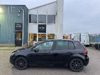 Volkswagen Golf 2.0 TDI Highline picture 2