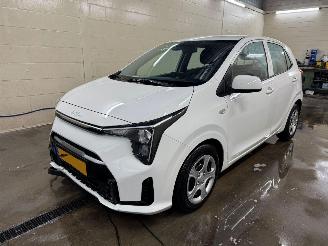 Schadeauto Kia Picanto 1.0 DPI AUTOMAAT BJ 2025  DynamicLine 2025/8