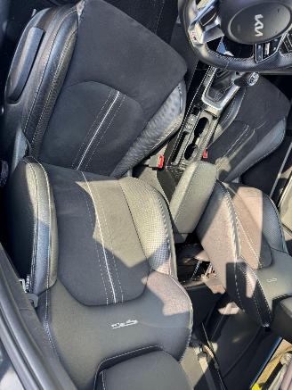 Kia Ceed 1.0 T-GDi GT-Line PANORAMDAK / GLASDAK BJ 2022 ! picture 18