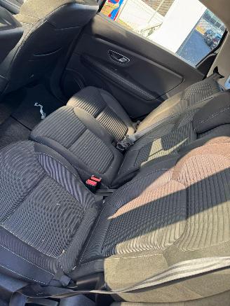 Renault Scenic 1.4 TCe Zen 7p. picture 16