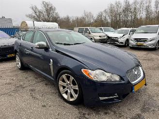 Vaurioauto  passenger cars Jaguar XF 3.0 V6 Premium Luxury AUTOMAAT 2008/6