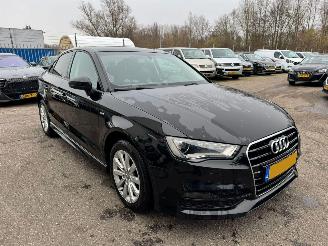 Audi A3 Limousine 1.6 TDI Adrenalin picture 6