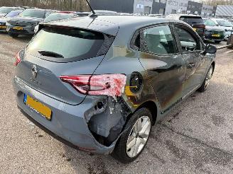 Renault Clio 1.0 TCe Zen picture 5