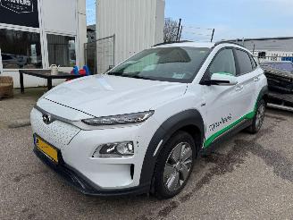 skadebil auto Hyundai Kona EV Fashion 64 kWh 2020/12