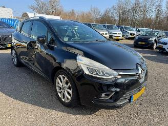 Schadeauto Renault Clio 1.5 dCi Ecoleader Intens 2017/2