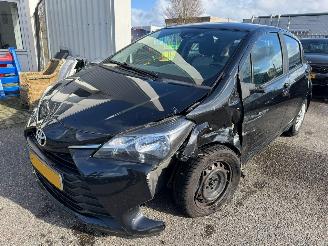 Voiture accidenté Toyota Yaris 1.0 VVT-i Comfort 2018/2