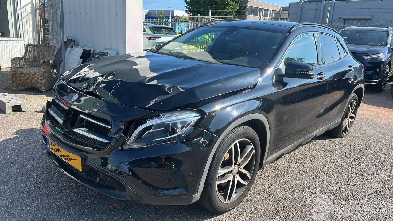Mercedes GLA 180 Ambition