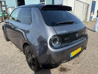 Honda e- 16\" picture 3