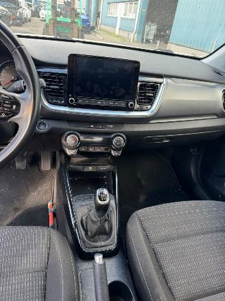 Kia Stonic 1.0 T-GDi MHEV DynamicPlusLine picture 14