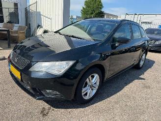 Unfallwagen Seat Leon ST 1.2 TSI Style Business 2014/6