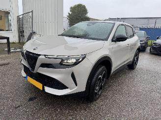 Avarii autoturisme Alfa Romeo Junior 1.2 Turbo Hybrid Ibrida Ti AUTOMAAT 2026/3