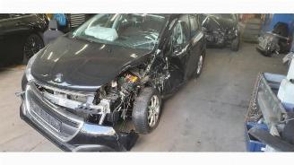 Uttjänta bilar auto Peugeot 208 208 I (CA/CC/CK/CL), Hatchback, 2012 / 2019 1.2 Vti 12V PureTech 2019/10