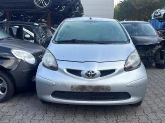 Salvage car Toyota Aygo Aygo (B10), Hatchback, 2005 / 2014 1.0 12V VVT-i 2009/4