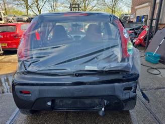 Peugeot 107 107, Hatchback, 2005 / 2014 1.0 12V picture 5