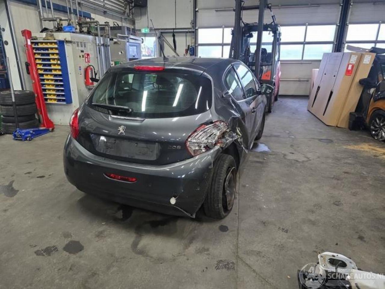 Peugeot 208 208 I (CA/CC/CK/CL), Hatchback, 2012 / 2019 1.2 Vti 12V PureTech 82