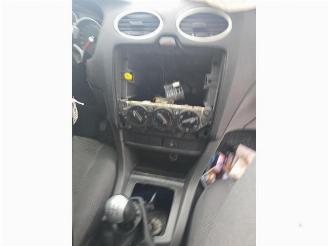 Ford Focus Focus 2, Hatchback, 2004 / 2012 1.6 16V picture 8