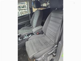 Volkswagen Touran Touran (5T1), MPV, 2015 2.0 TDI 190 picture 19