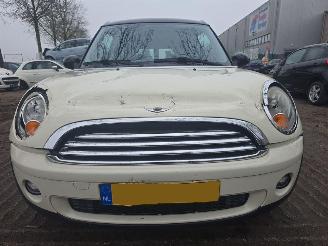 Schadeauto Mini Cooper CLUBMAN 2010/1