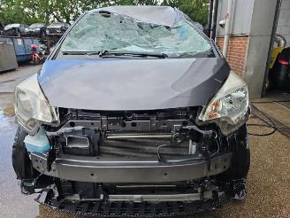 rozbiórka samochody osobowe Toyota Verso S Verso S, MPV, 2010 / 2016 1.33 16V Dual VVT-I 2011/11