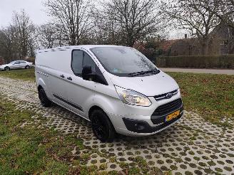 Vaurioauto  commercial vehicles Ford Transit Custom CUSTOM L2 AIRCO 2013/3