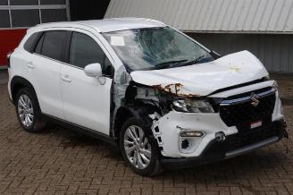 Coche siniestrado Suzuki SX4 SX4 S-Cross (JY), SUV, 2013 1.4 Booster Jet Turbo 16V SHVS 2023