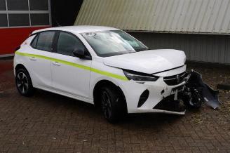 Coche siniestrado Opel Corsa Corsa F (UB/UH/UP), Hatchback 5-drs, 2019 Electric 50kWh 2021/5