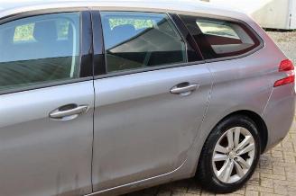 Peugeot 308 308 SW (L4/L9/LC/LJ/LR), Combi 5-drs, 2014 / 2021 1.6 BlueHDi 120 picture 30