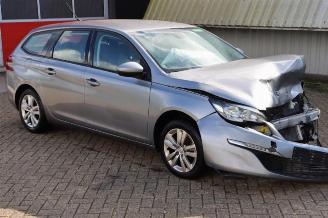 Auto da rottamare Peugeot 308 308 SW (L4/L9/LC/LJ/LR), Combi 5-drs, 2014 / 2021 1.6 BlueHDi 120 2015/12