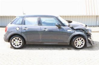 Auto da rottamare Mini Mini Mini (F55), Hatchback 5-drs, 2013 2.0 16V Cooper S 2016/11