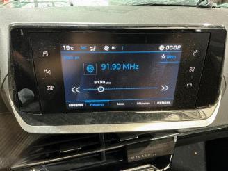 Peugeot 2008 2008 (UD/UK/UR/US/UX), MPV, 2019 1.2 VTi 12V PureTech 100 picture 31