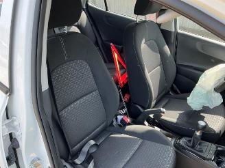 Kia Picanto Picanto (JA), Hatchback, 2017 1.0 DPi 12V picture 10