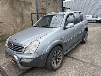 Coche accidentado Ssang yong Rexton RX 270 Xdi 2005/1