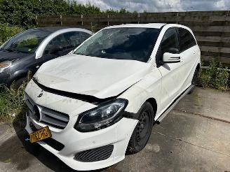 Unfallwagen Mercedes B-klasse 220 D AMBITION 2019/4
