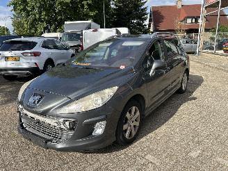 Vaurioauto  passenger cars Peugeot 308 SW 1.6 VTI XT 2010/10