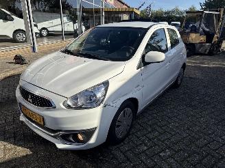 damaged passenger cars Mitsubishi Space-star 1.0 Cool + 2018/10