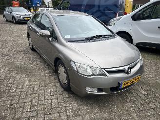 damaged passenger cars Honda Civic 1.3 HYBRID 2008/6